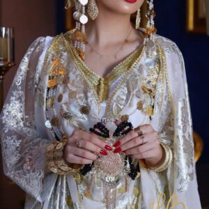 e3fdfa97-25bc-4c69-a7ca-001b52903296